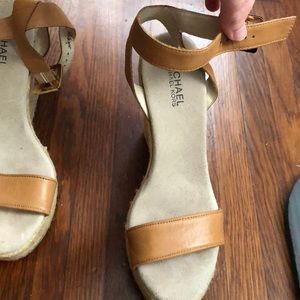 Micheal Kors wedges
